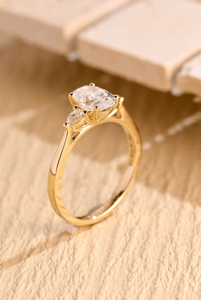 Moissanite Diamond Engagement Ring