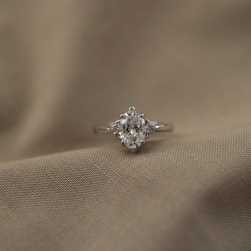 Vintage Oval Proposal Ring