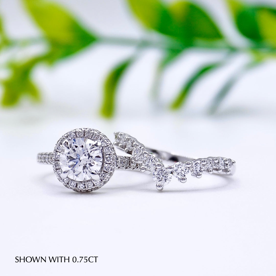 Round Cut Diamond Halo Moissanite Engagement Ring For Women