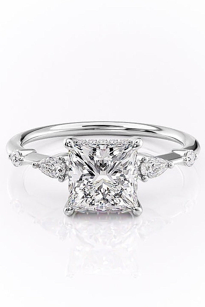 princess-cut-solitaire-dainty-style-moissanite-engagement-ring-2