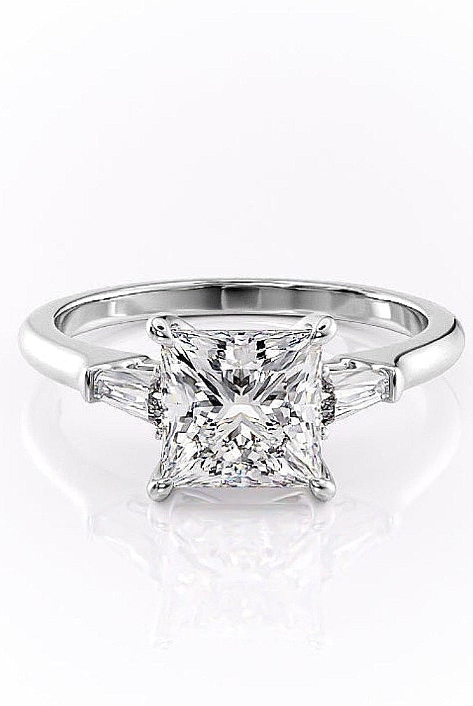 princess-cut-three-stone-moissanite-engagement-ring-3