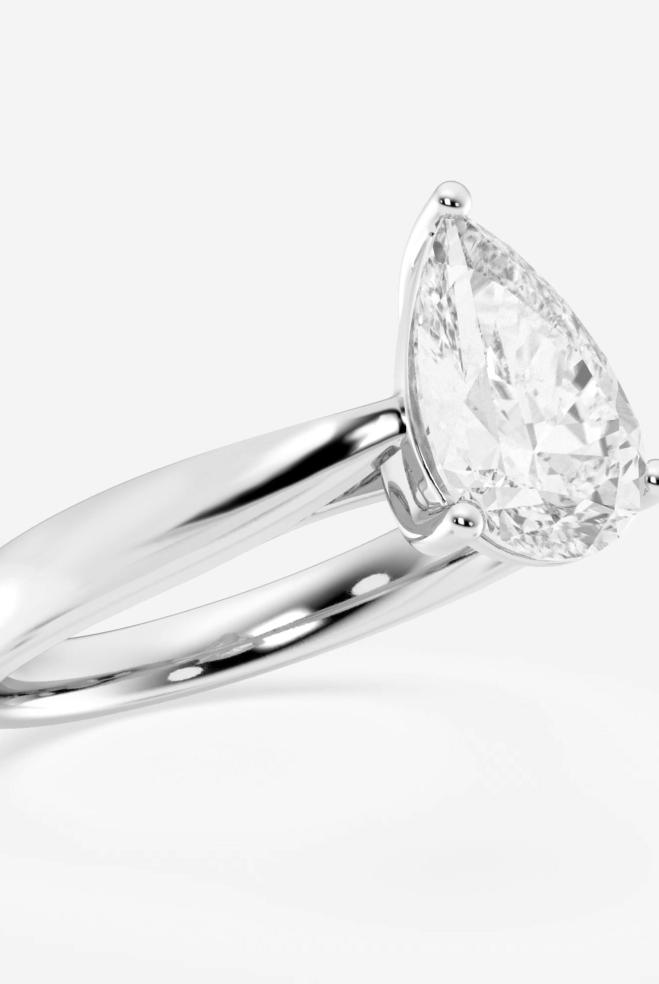 Pear Cut Moissanite Solitaire Diamond Engagement Ring For Women
