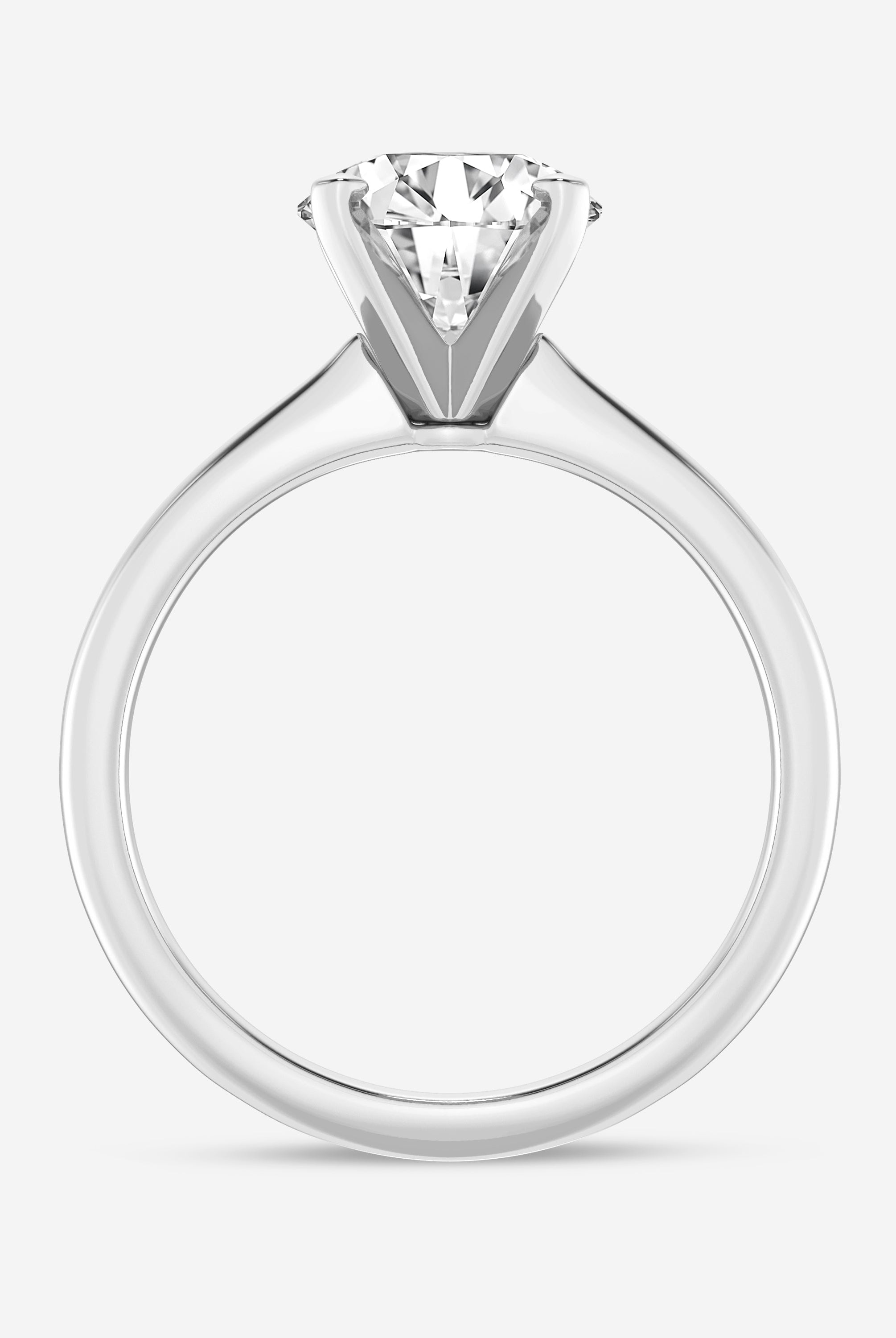 Round Cut Diamond Solitaire Moissanite Engagement Ring For Her