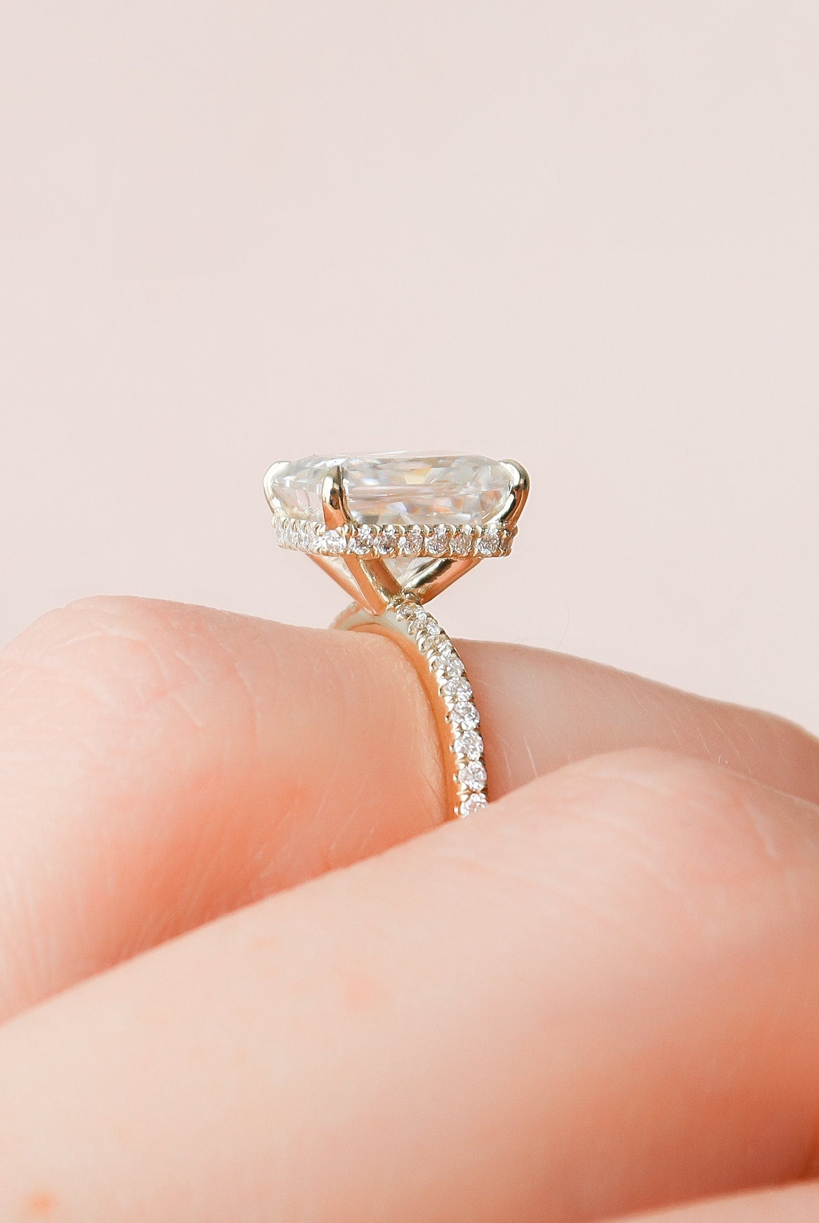 Luxury Radiant Engagement Ring