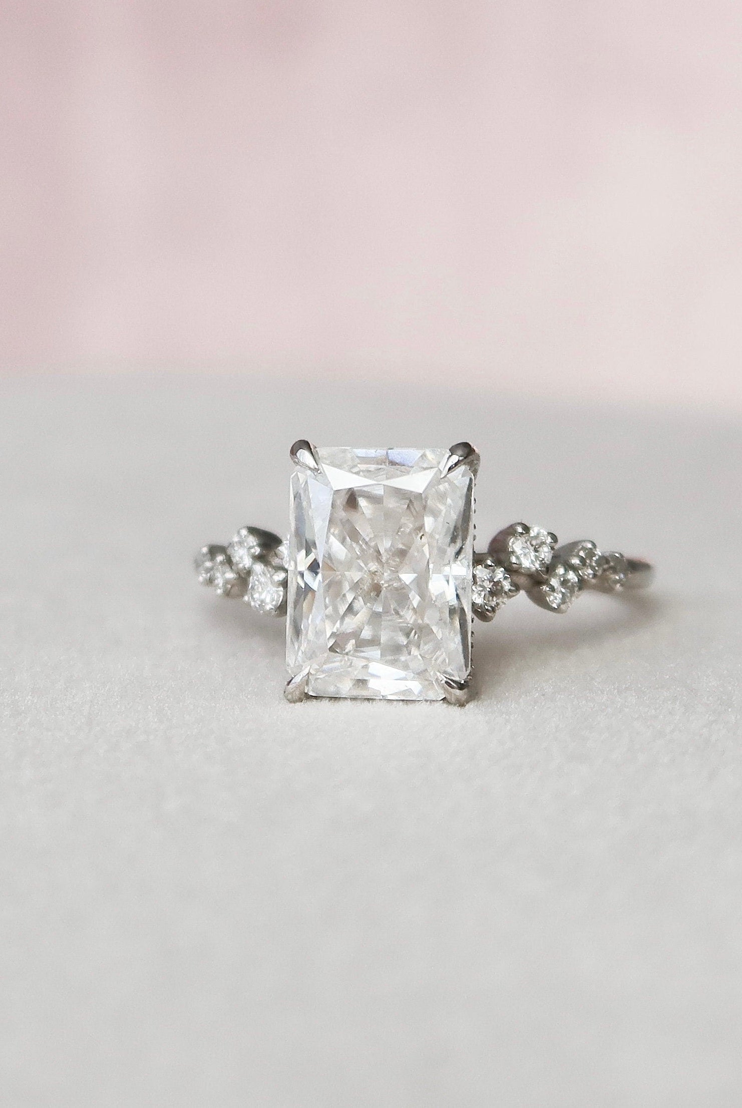 Luxury Moissanite Ring