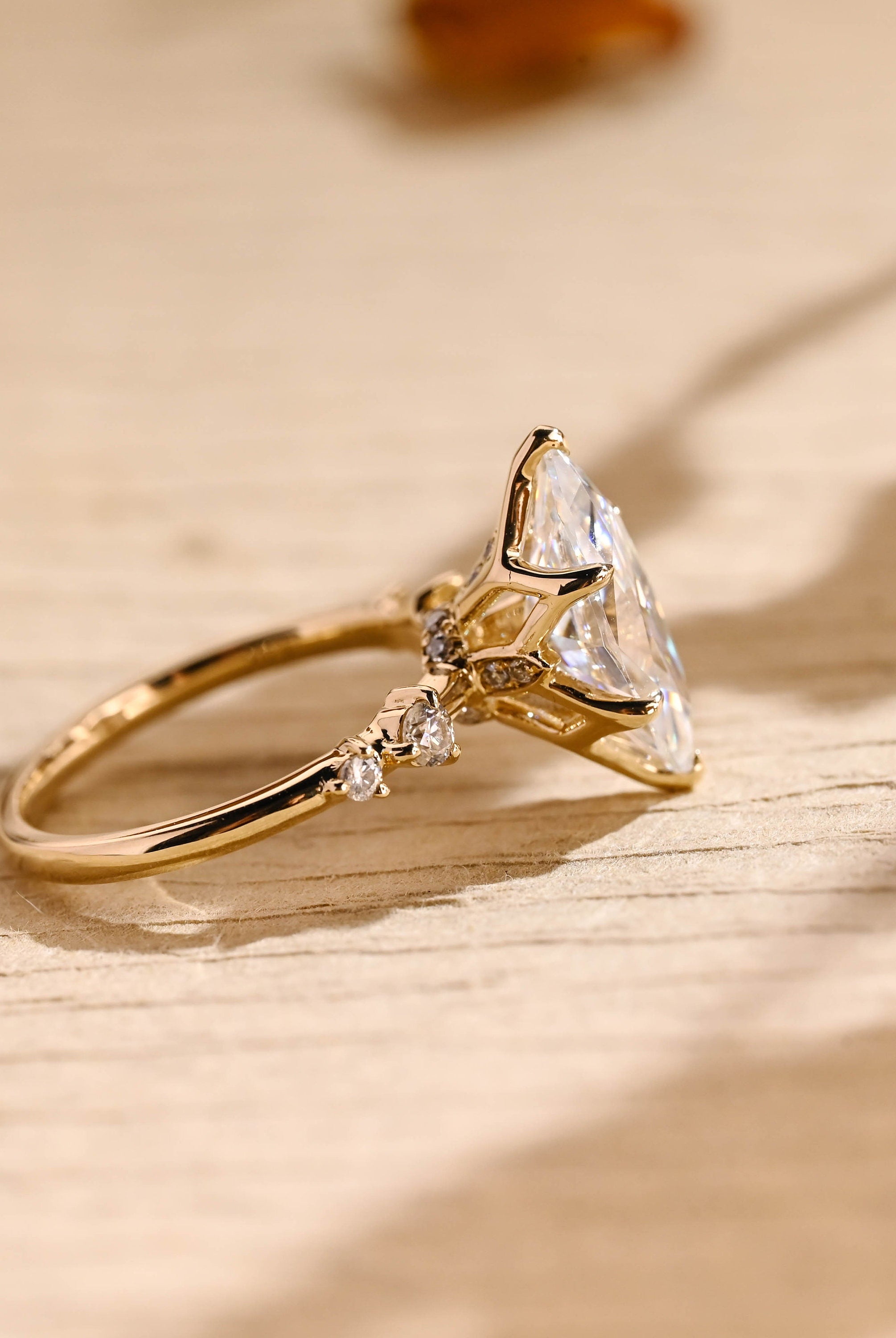 Fine Jewelry Engagement Ring5