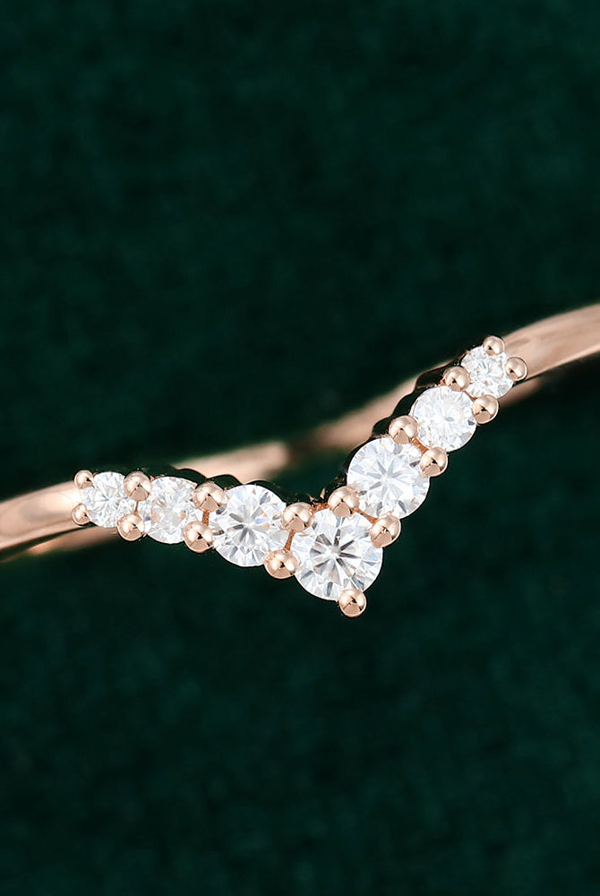 round-moissanite-curved-wedding-band
