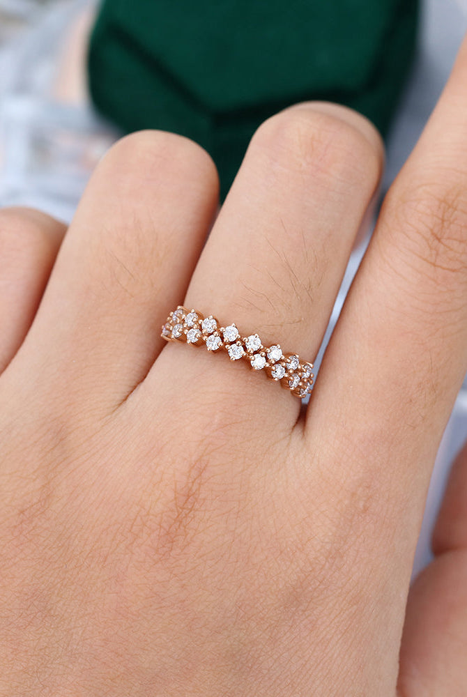 round-moissanite-double-setting-band-wedding-band