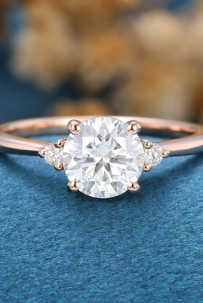 0-88-ct-round-shaped-moissanite-three-stones-engagement-ring