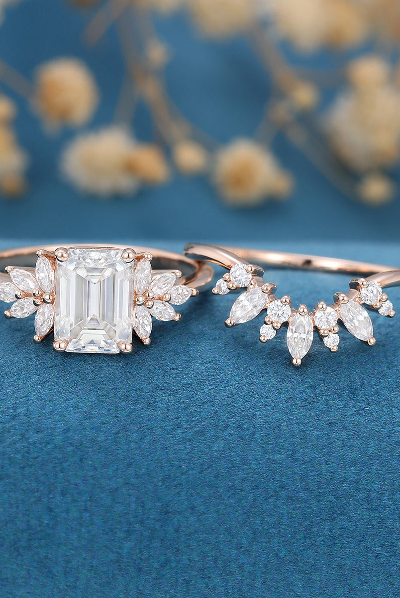 1-60-ct-emerald-shaped-moissanite-cluster-bridal-set-5