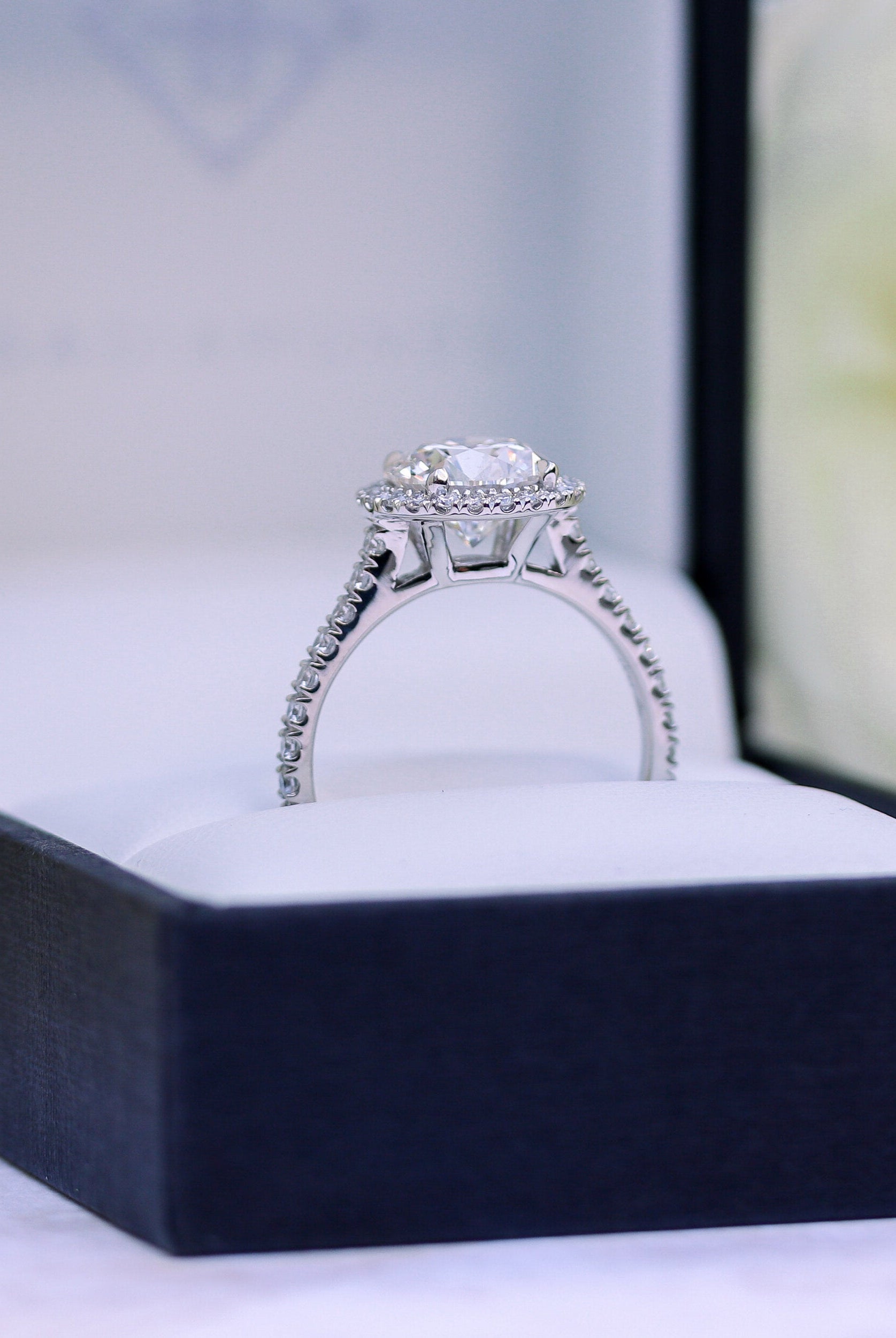 Moissanite Diamond Ring