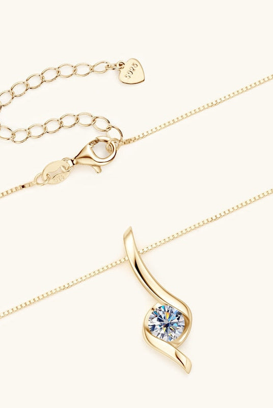 1-0-ct-round-moissanite-diamond-solitaire-necklace