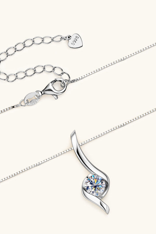 1-0-ct-round-moissanite-diamond-solitaire-necklace