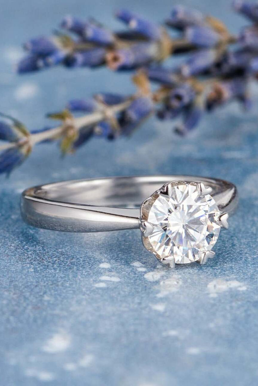 Solitaire Moissanite Engagement Ring