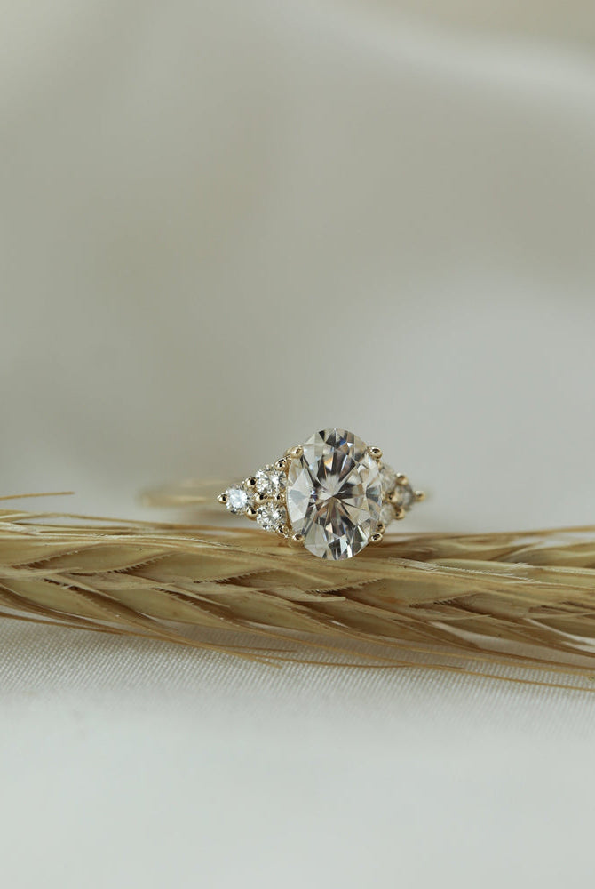 Oval Engagement Ring
