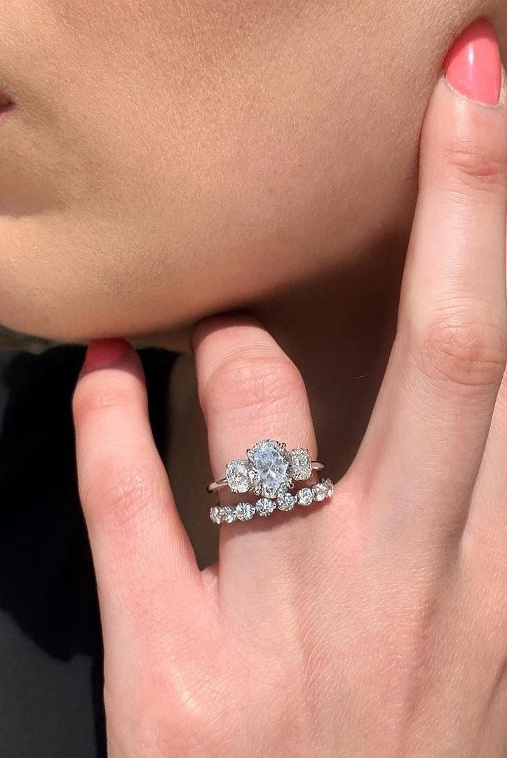 Oval Moissanite Engagement Ring