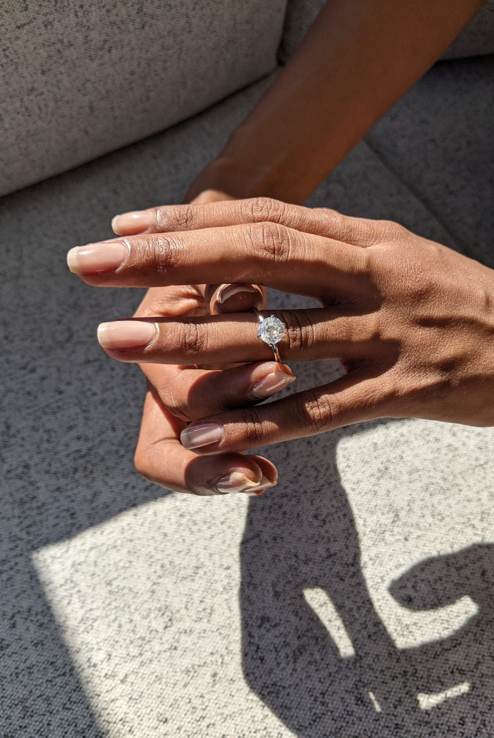 Round Brilliant Engagement Ring