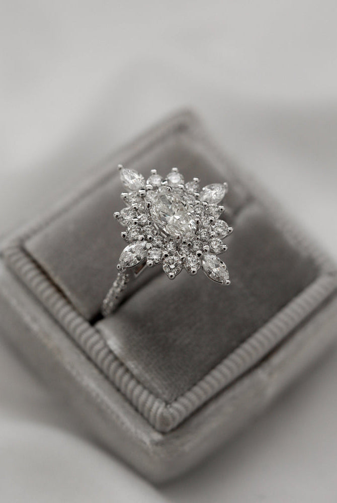 Classic Halo Cluster Ring