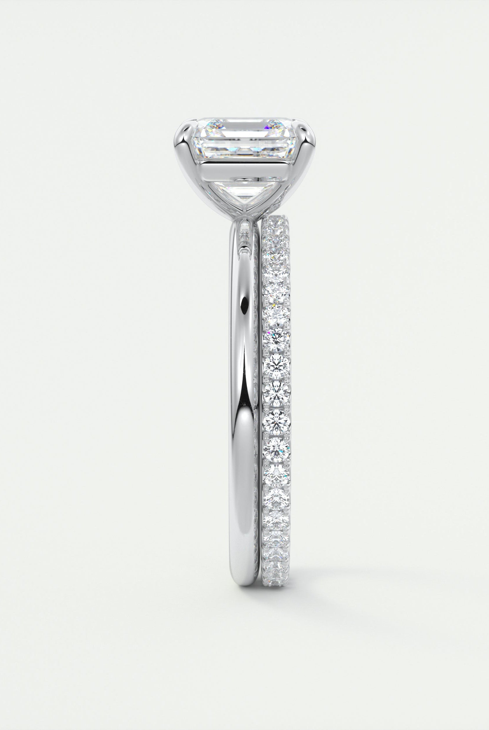 Luxury Moissanite Engagement Ring