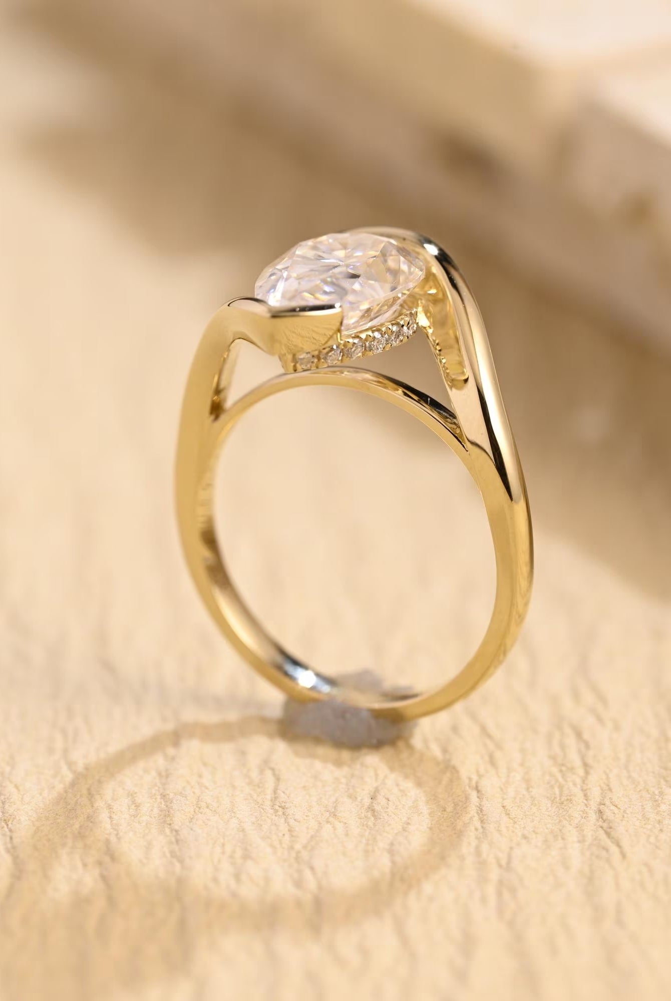 Luxury Moissanite Engagement Ring