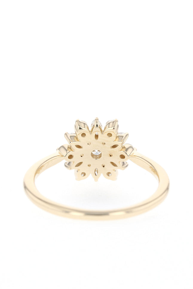 Luxury Moissanite Engagement Ring