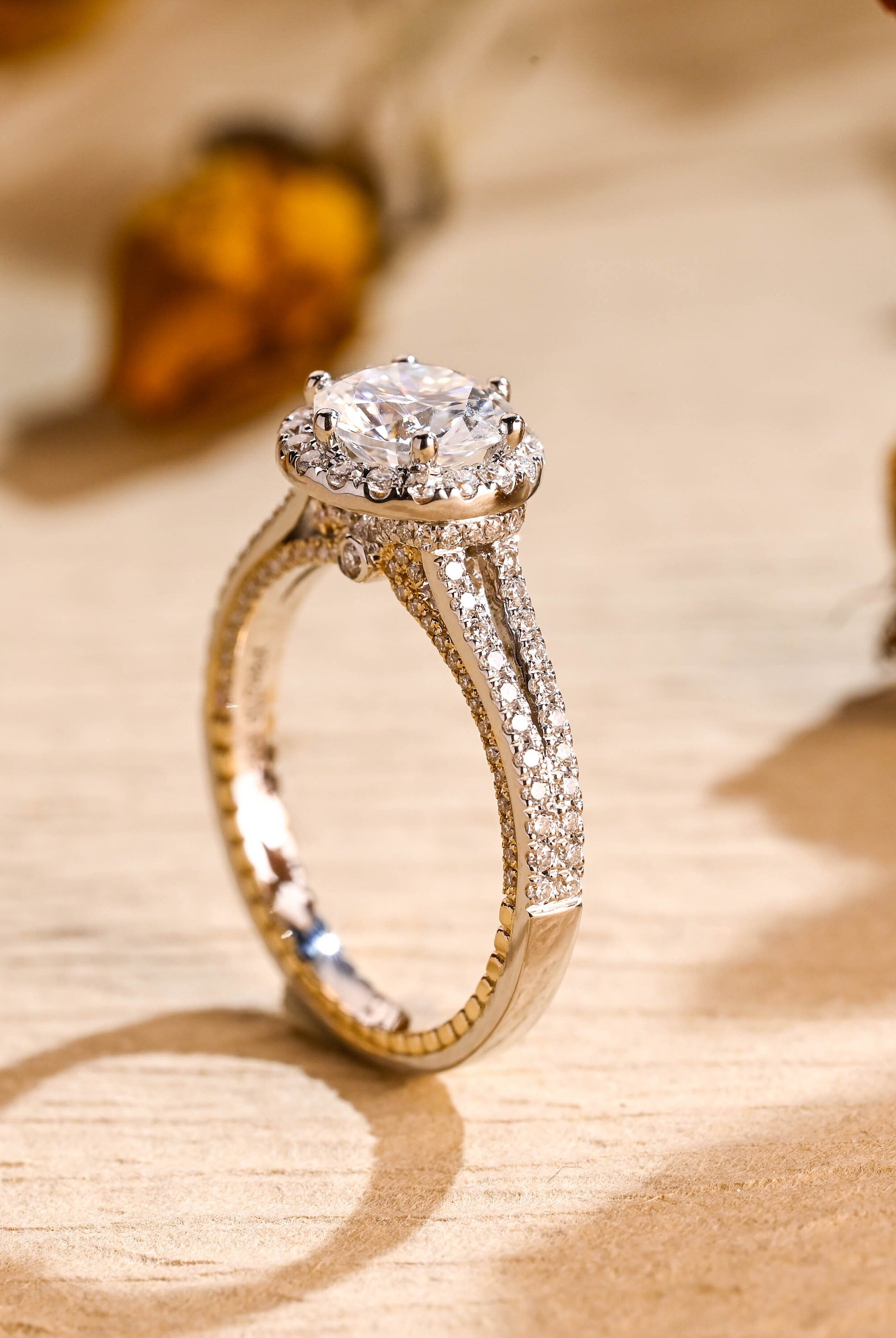 Luxury Moissanite Ring