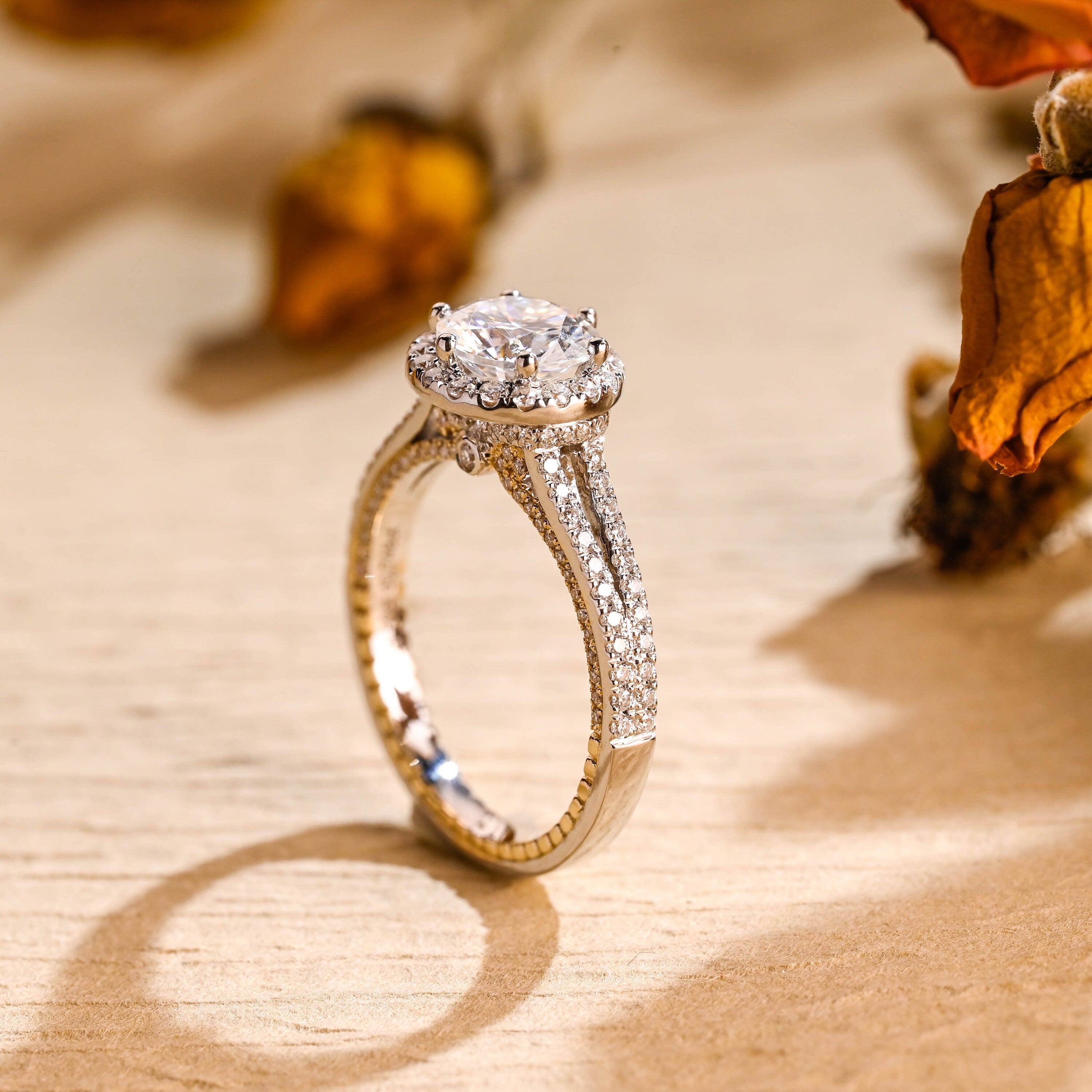Luxury Moissanite Ring