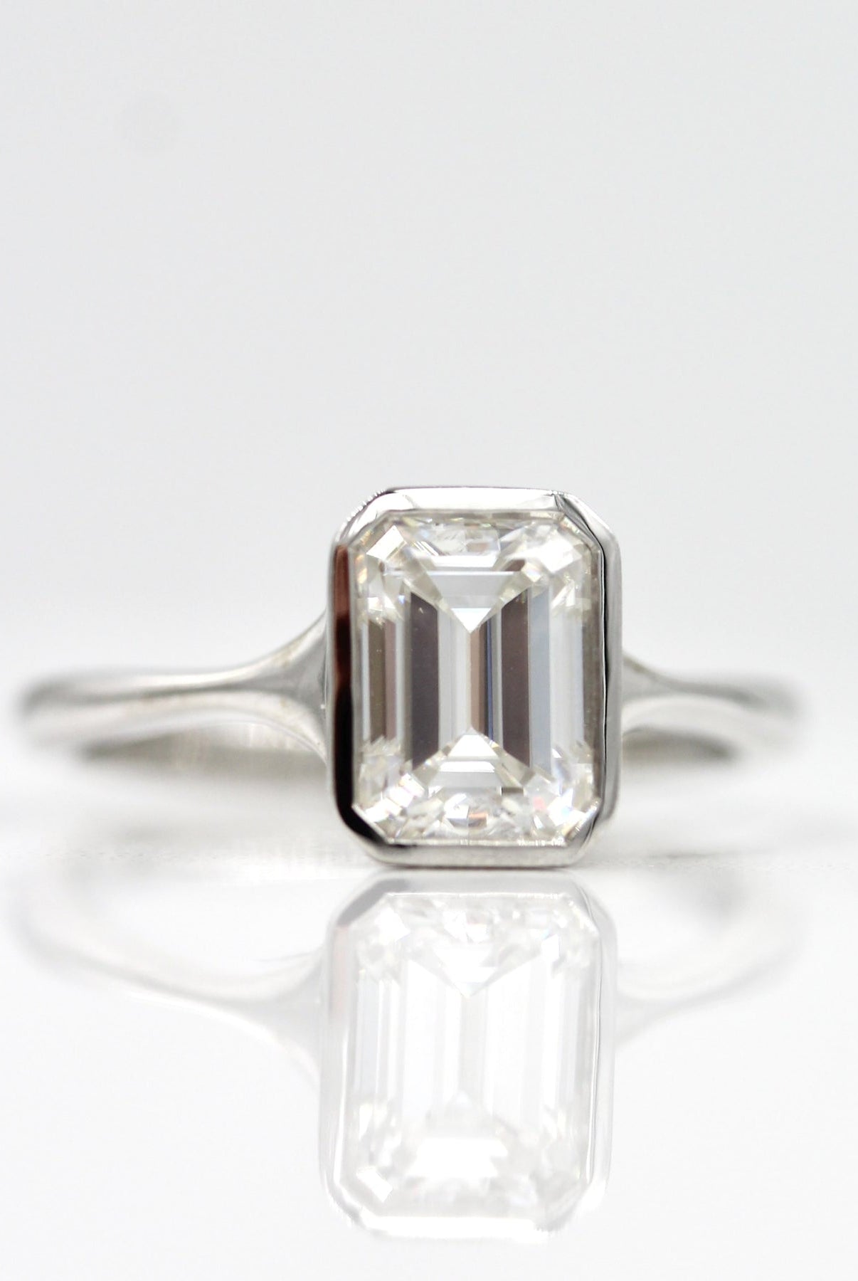 Vintage engraved moissanite engagement rings