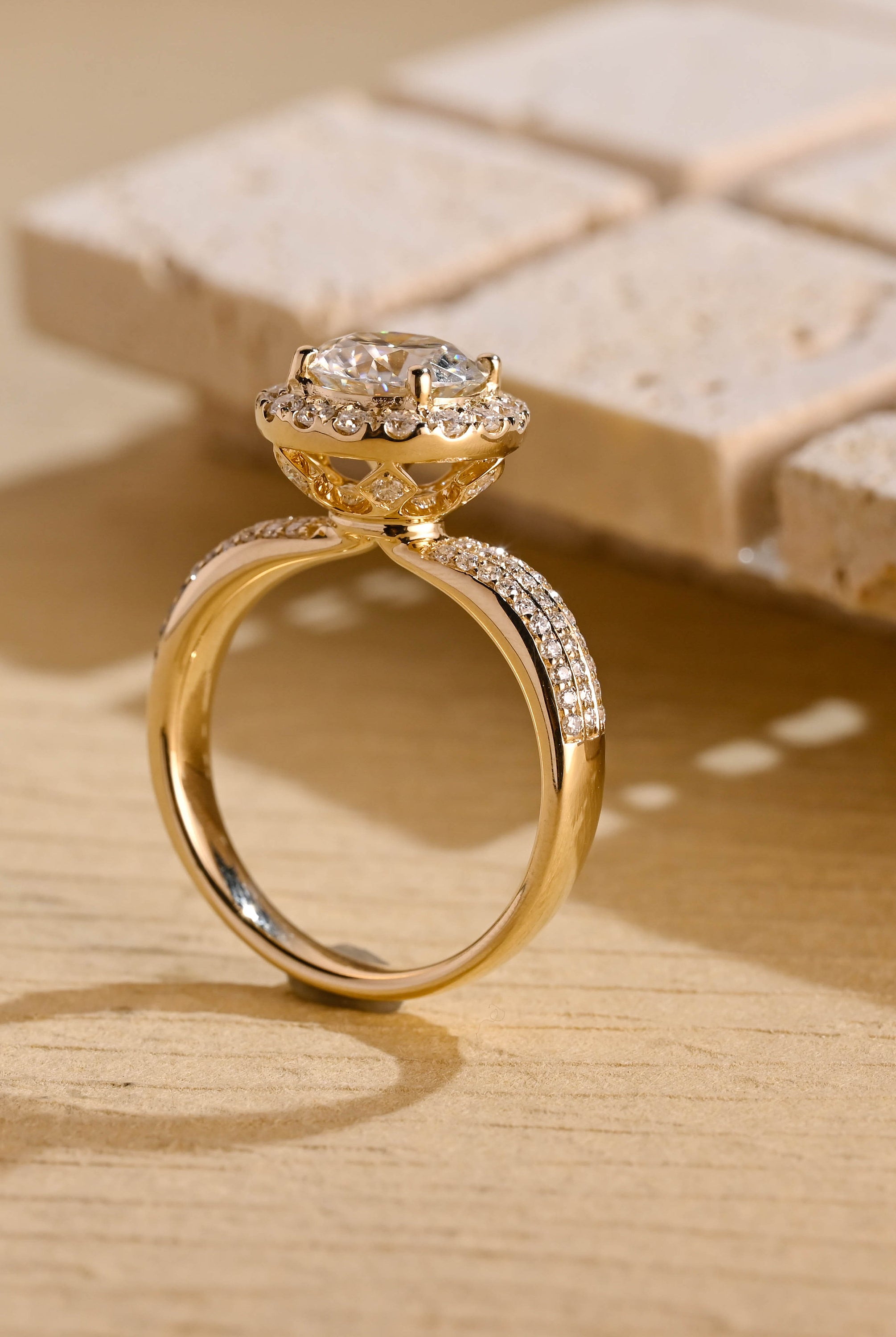 Round Brilliant Wedding Ring