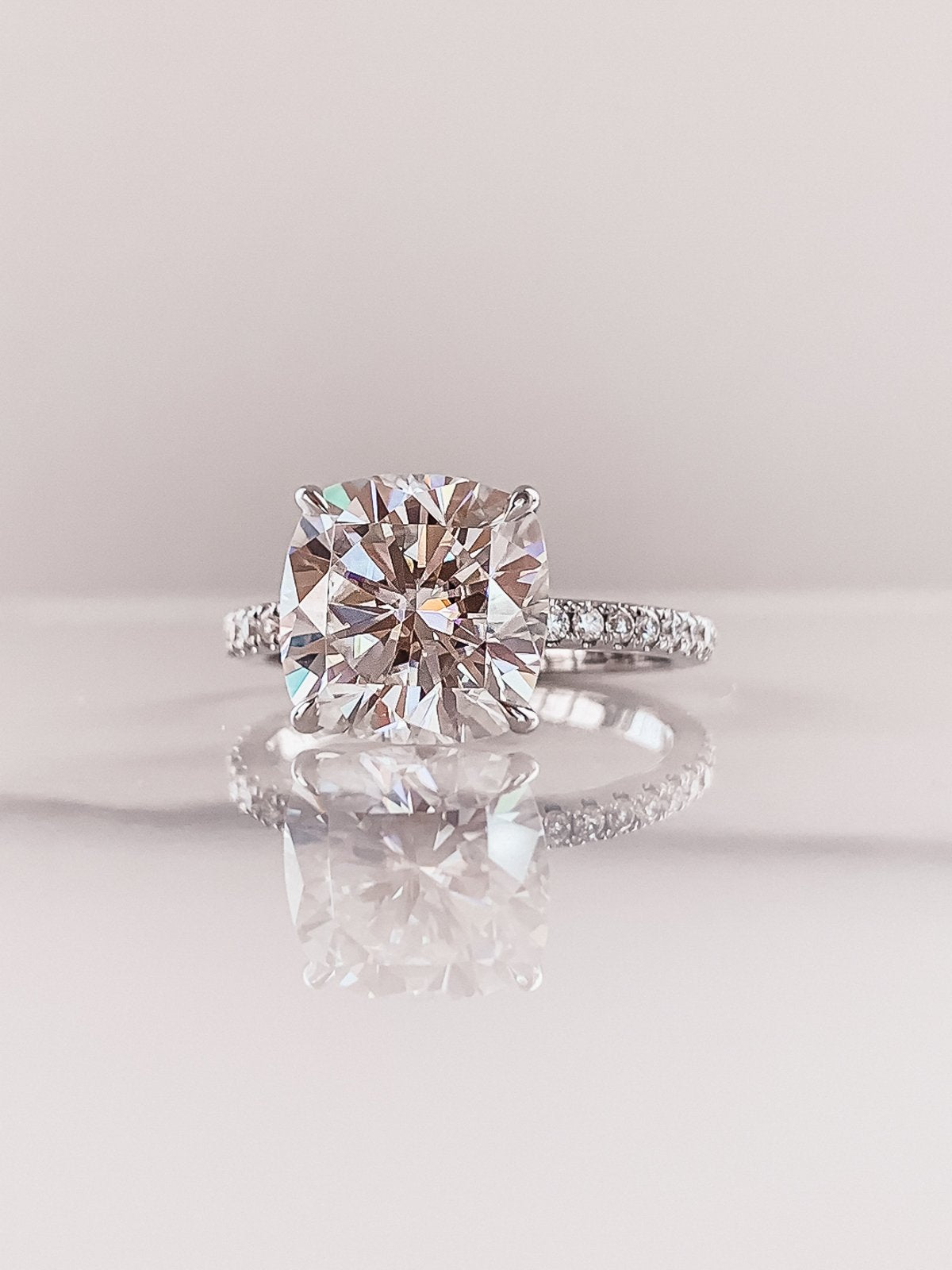 Moissanite wedding jewelry for classic wedding