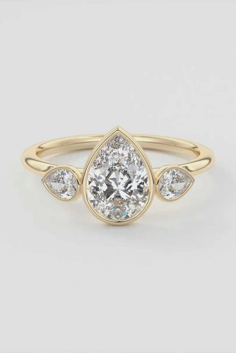 Moissanite Diamond Ring
