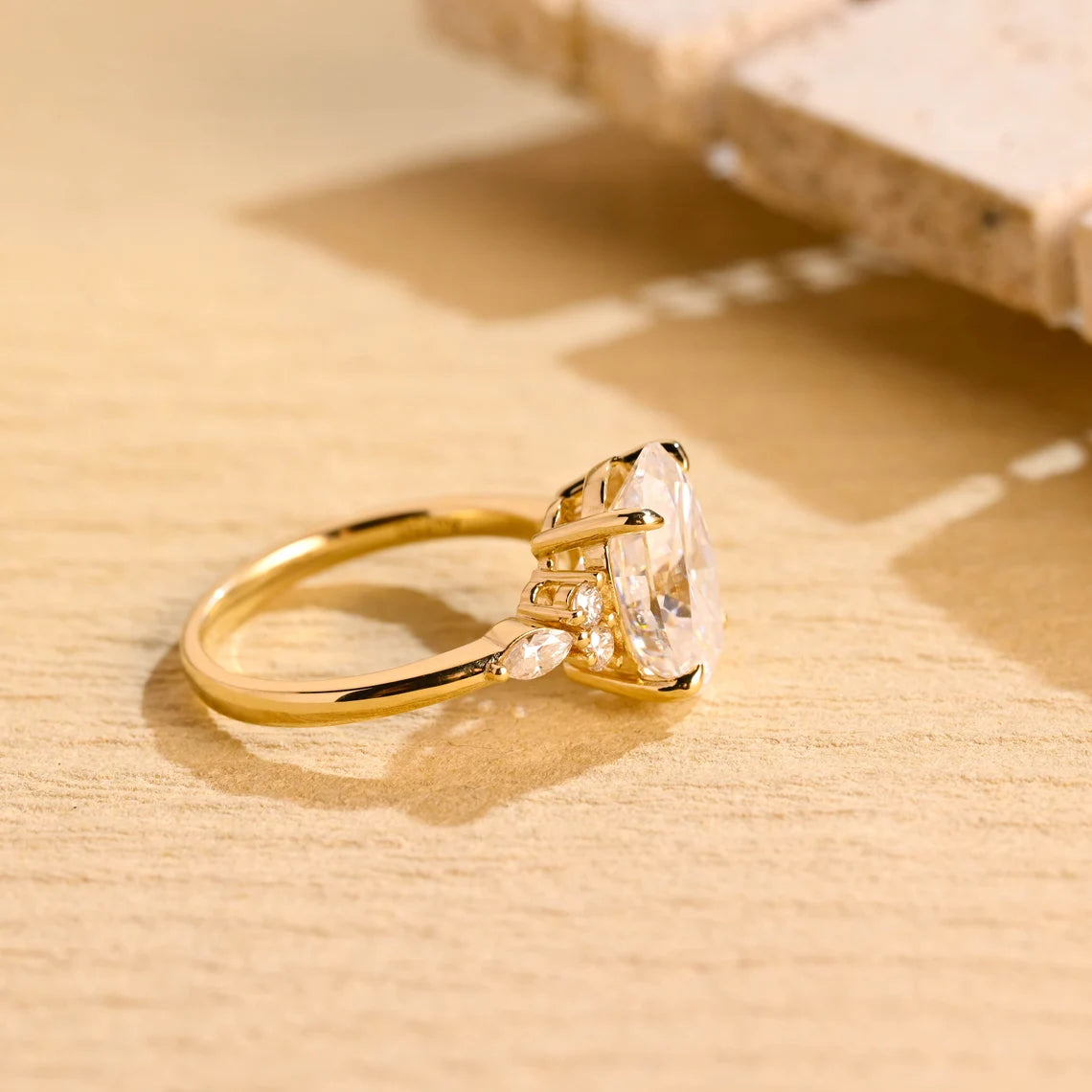 Oval Cut Moissanite Ring