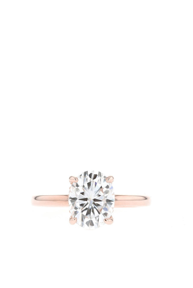 Luxury Moissanite Engagement Ring