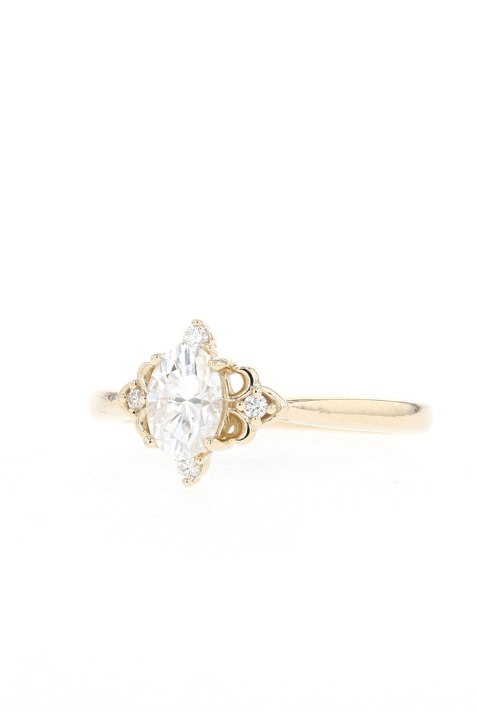 Oval Solitaire Vintage Moissanite Engagement Ring