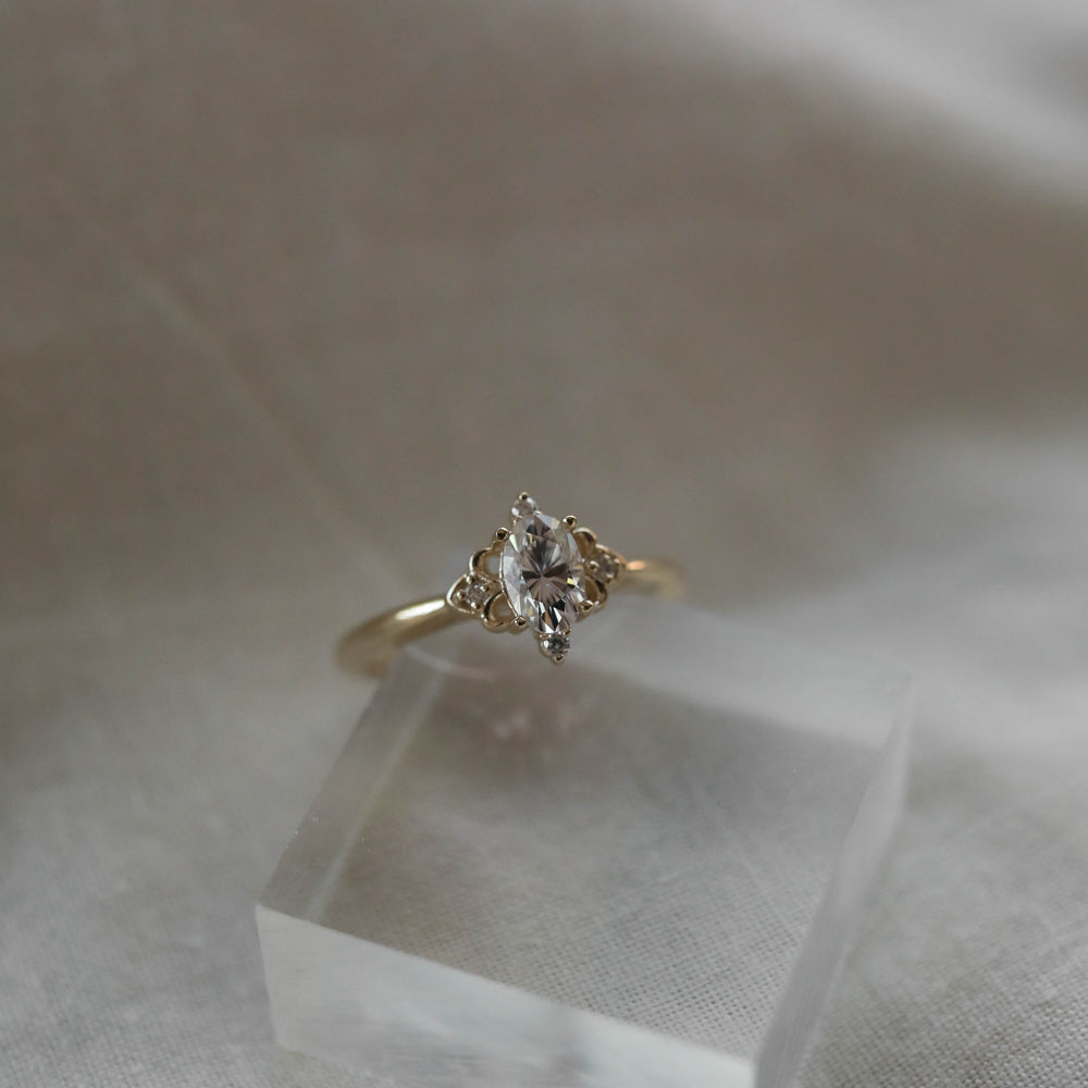 Vintage Oval Proposal Ring