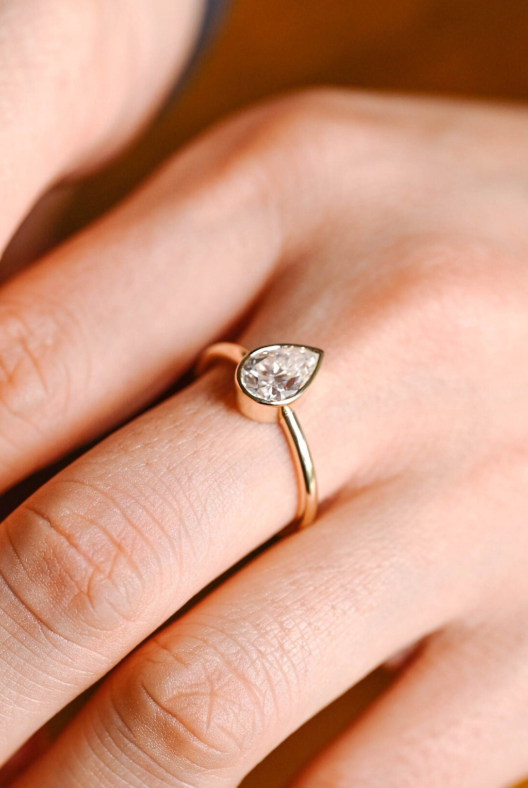 luxury pear bezel moissanite engagement ring
