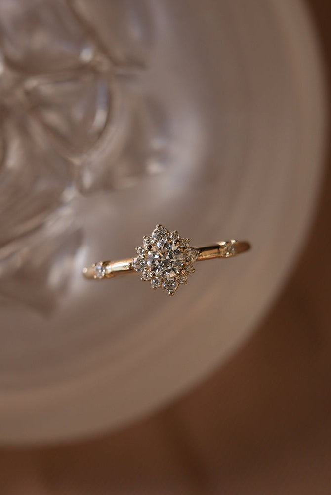Round Center Stone Ring