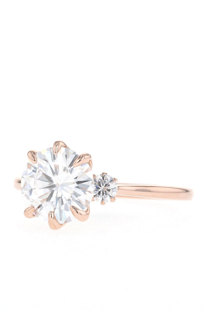 Luxury Moissanite Engagement Ring