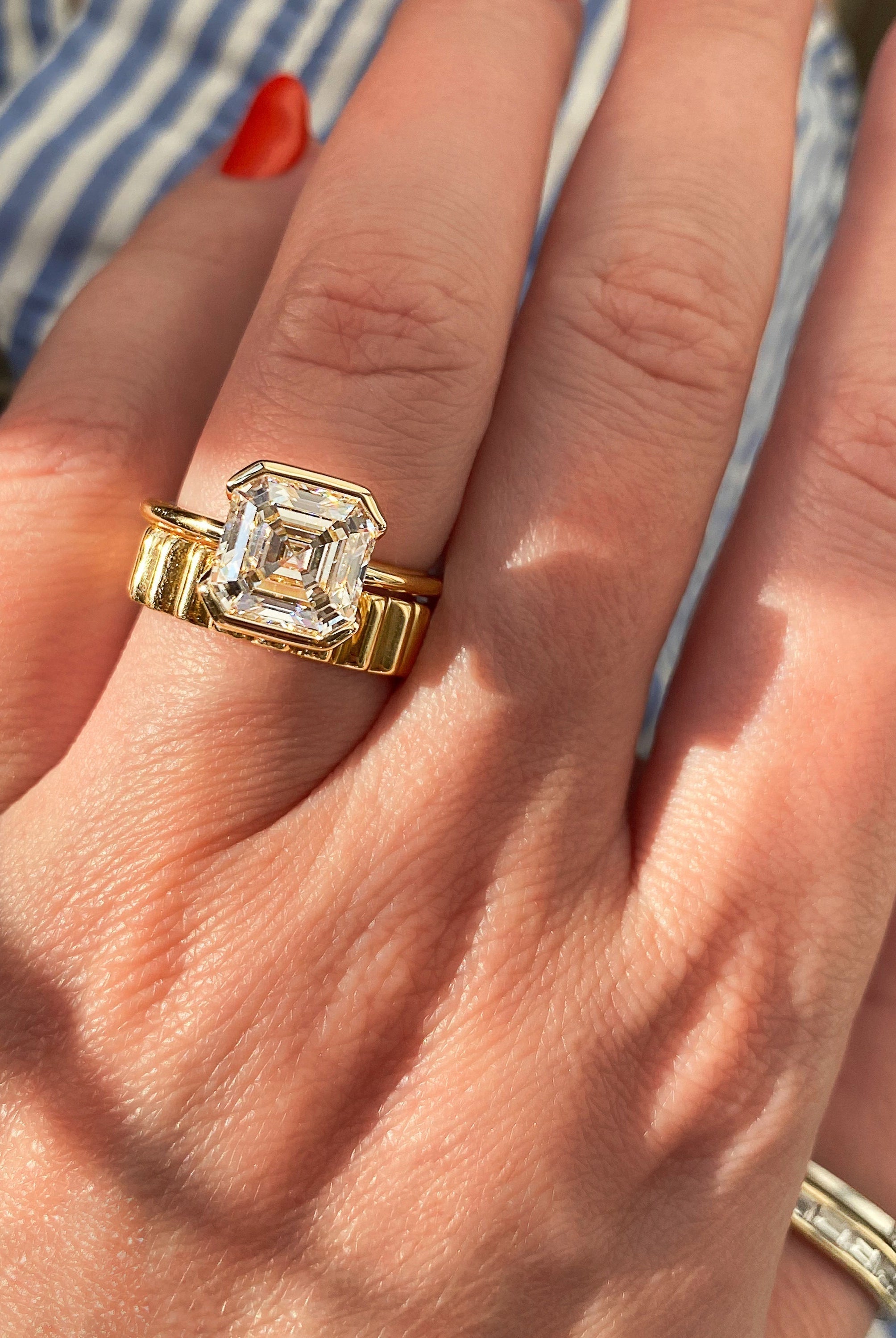 Luxury Moissanite Engagement Ring