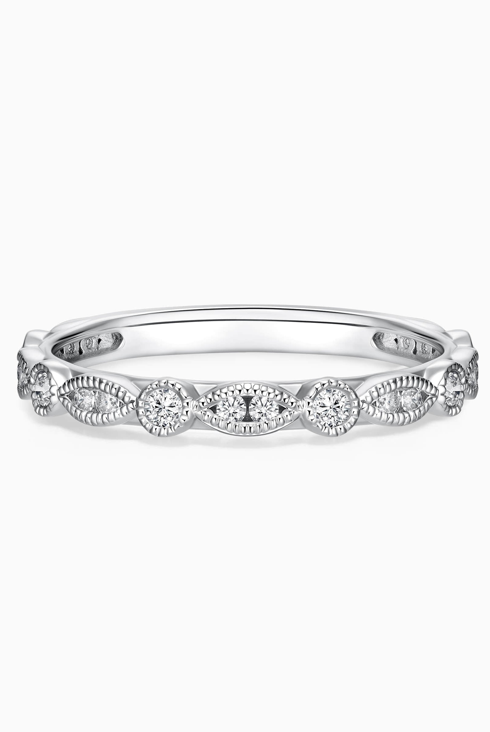 Round Cut Moissanite Diamond Vintage Wedding Band