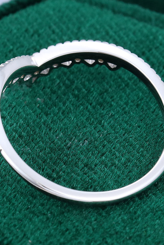 round-moissanite-tiara-wedding-band