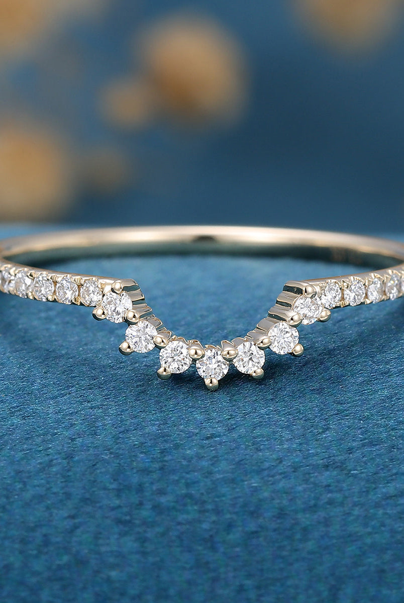 1-30-ct-round-shaped-moissanite-curved-wedding-band