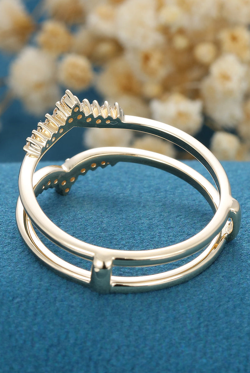 3-50-ct-round-shaped-moissanite-unique-wedding-band