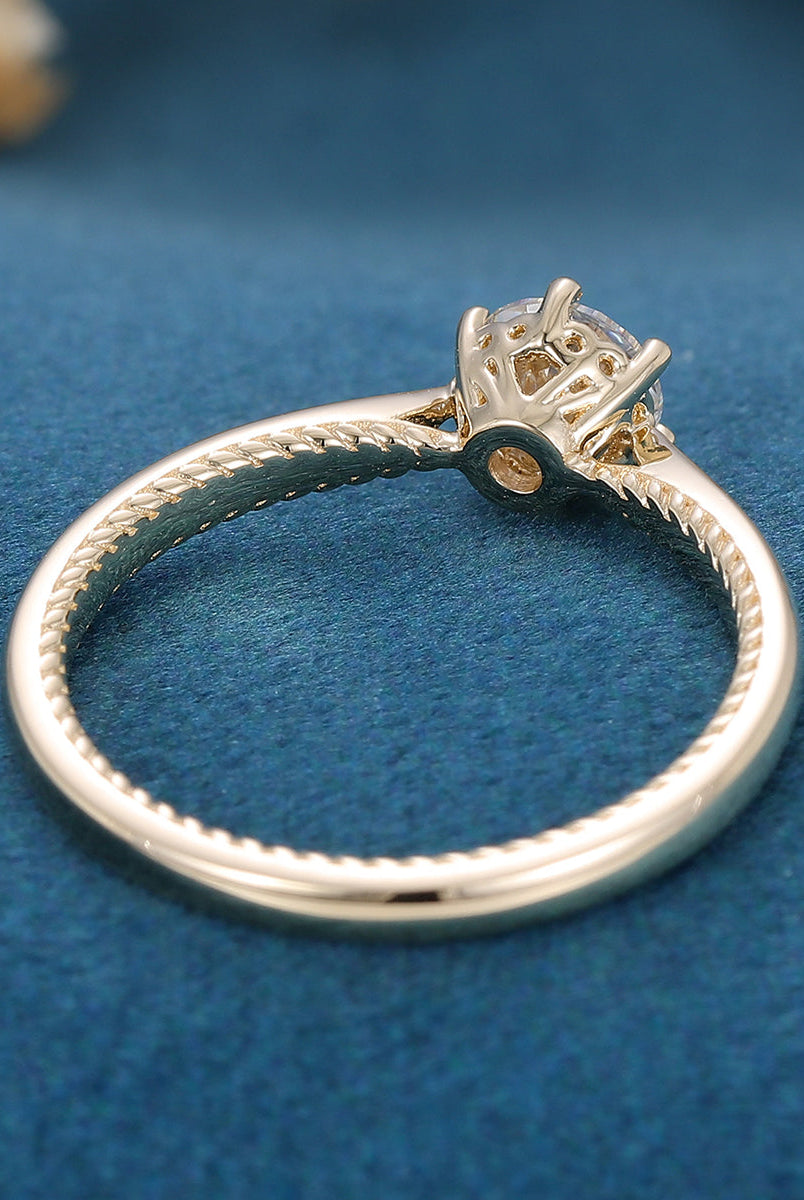 0-41-ct-round-shaped-moissanite-solitaire-engagement-ring-5