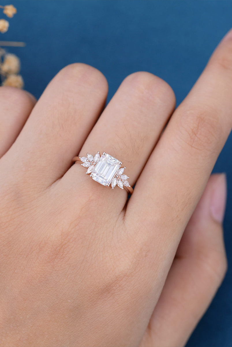 emerald-shaped-moissanite-cluster-engagement-ring-7