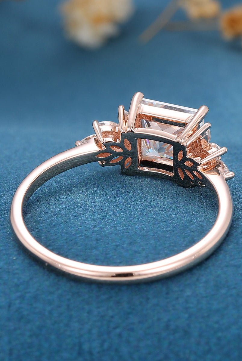 1-75-ct-princess-shaped-moissanite-cluster-engagement-ring
