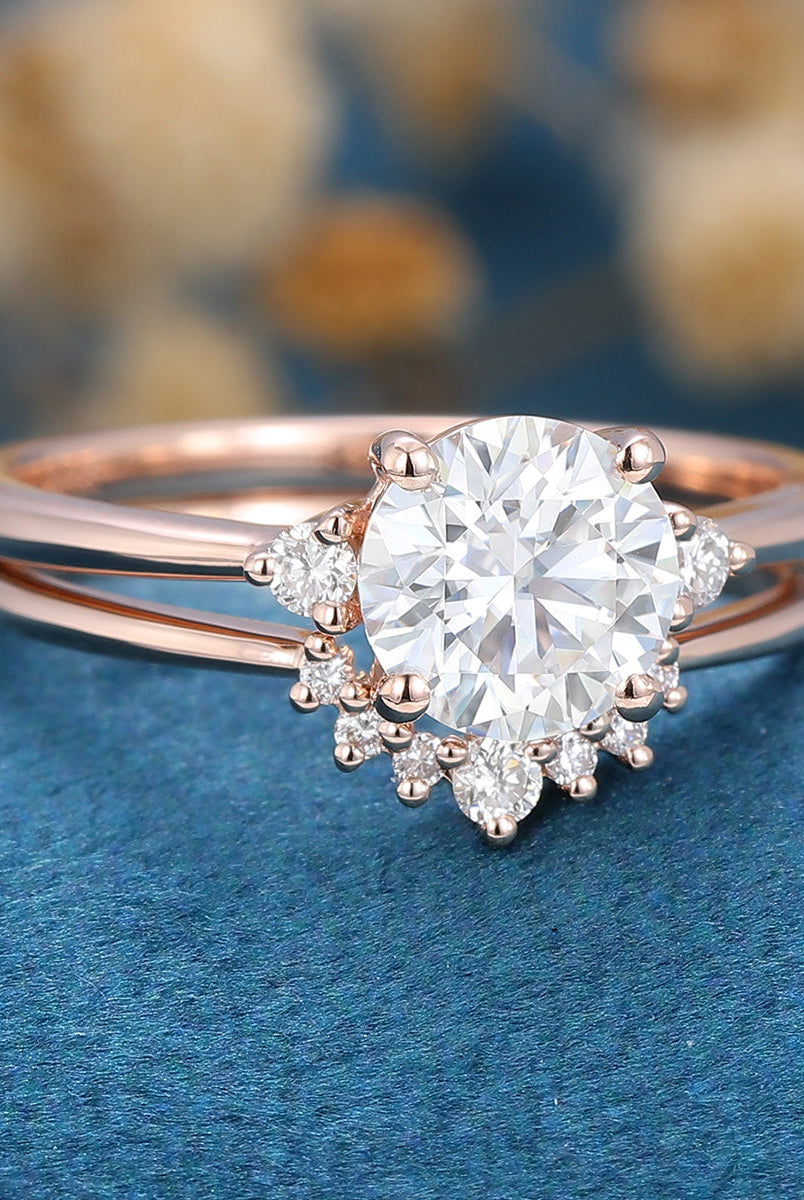 0-88-ct-round-shaped-moissanite-three-stones-bridal-set