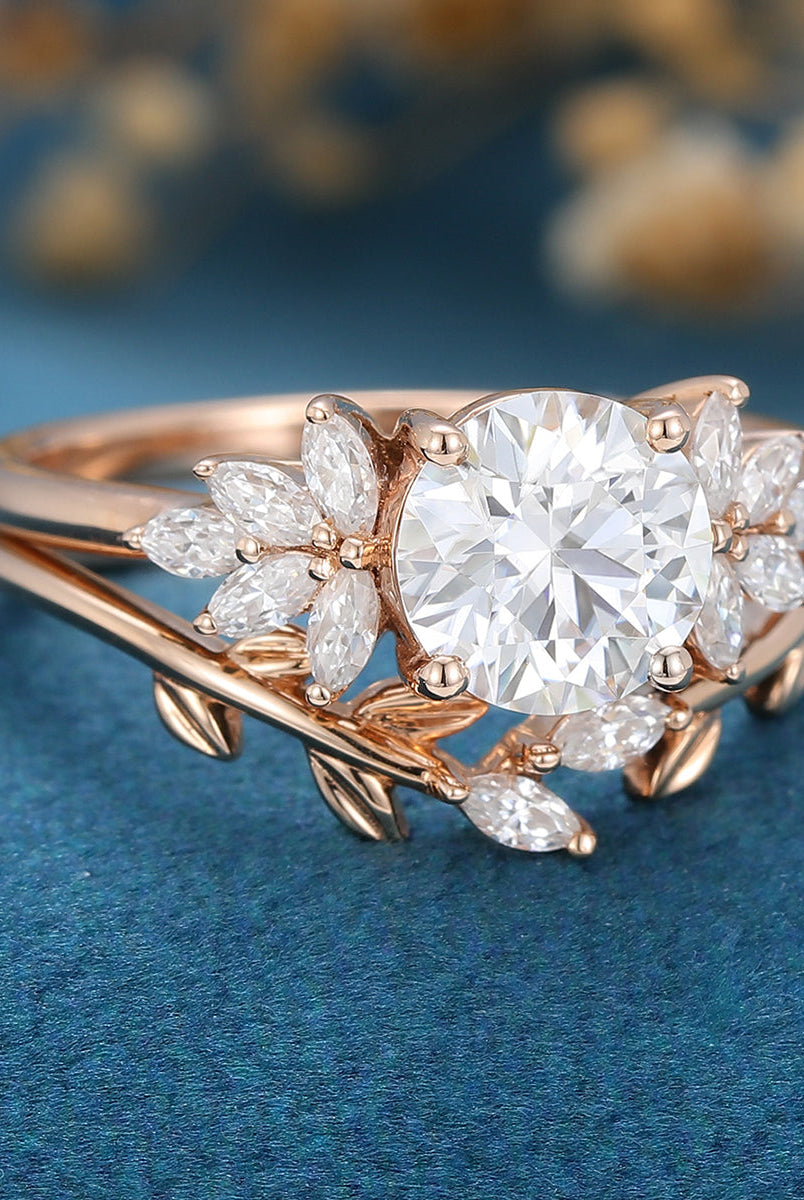 round-shaped-moissanite-cluster-bridal-set
