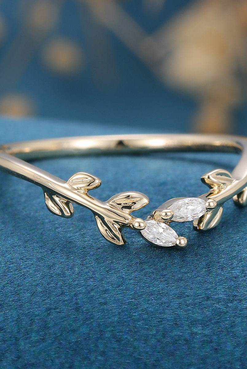1-40-ct-marquise-shaped-moissanite-nature-inspired-wedding-band-3