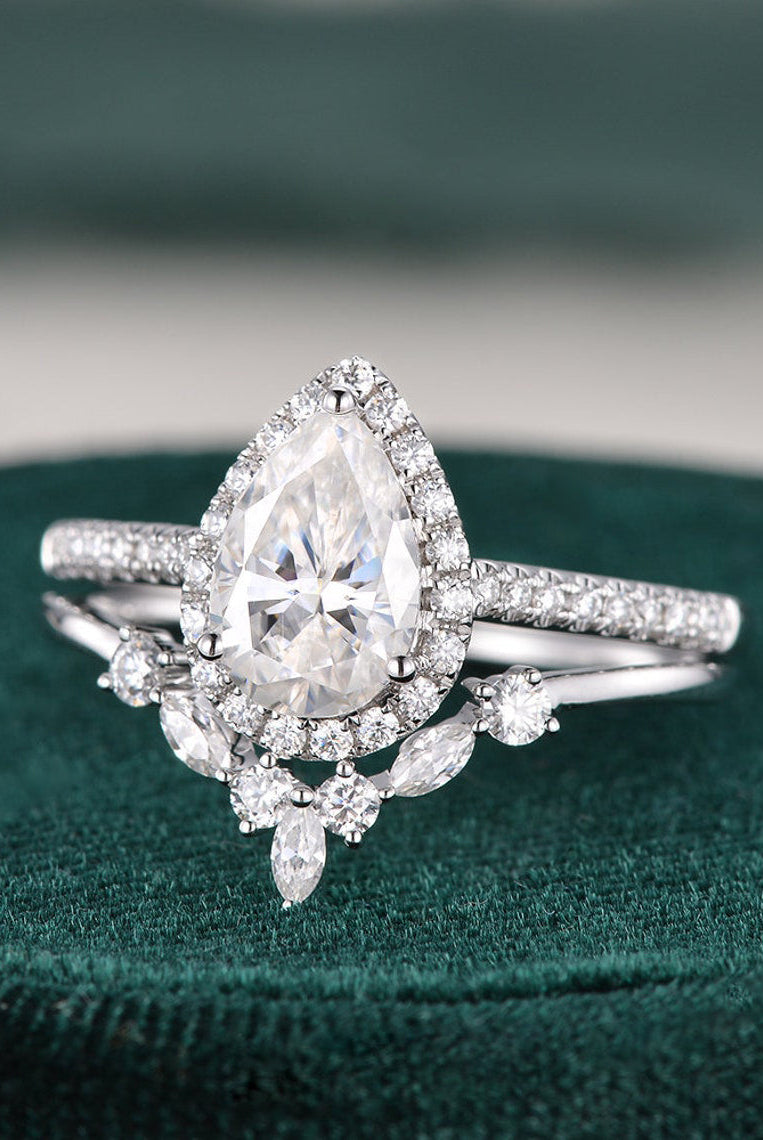 2-0-ct-pear-cut-halo-moissanite-bridal-ring-set-1